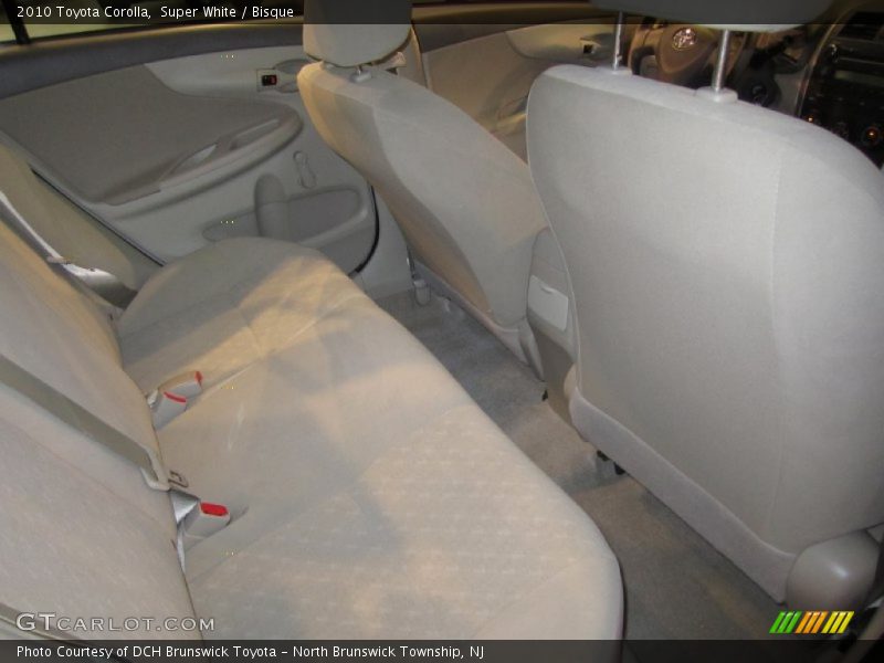 Super White / Bisque 2010 Toyota Corolla