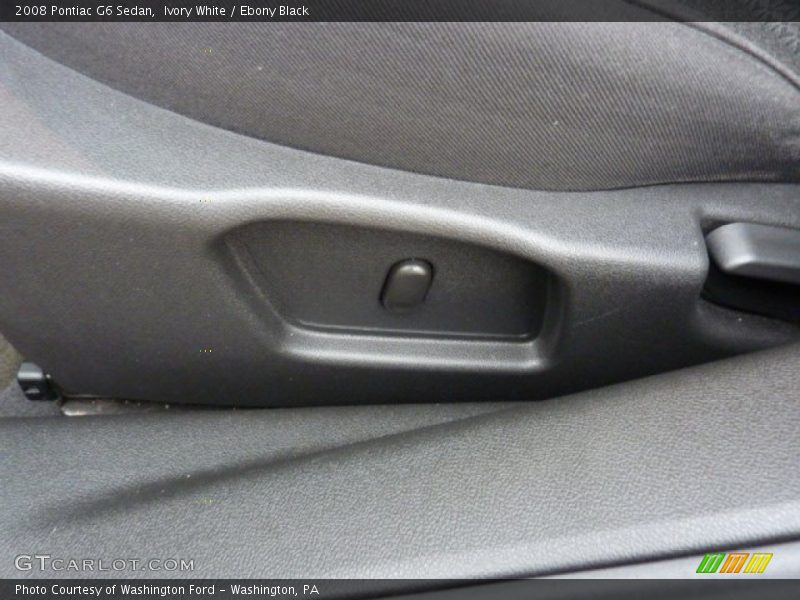 Ivory White / Ebony Black 2008 Pontiac G6 Sedan