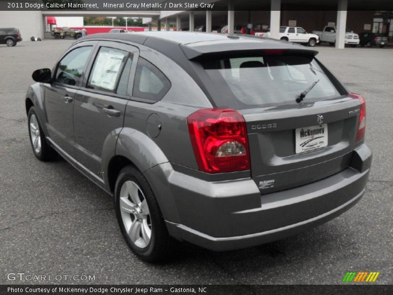 Mineral Gray Metallic / Dark Slate Gray 2011 Dodge Caliber Mainstreet