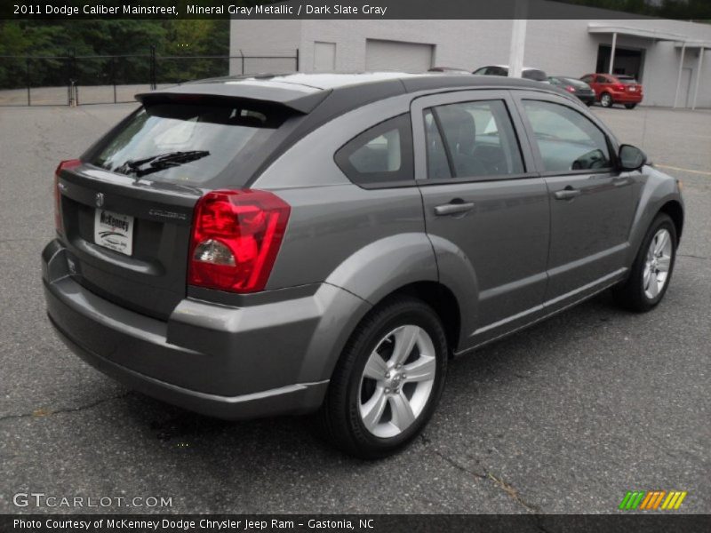 Mineral Gray Metallic / Dark Slate Gray 2011 Dodge Caliber Mainstreet