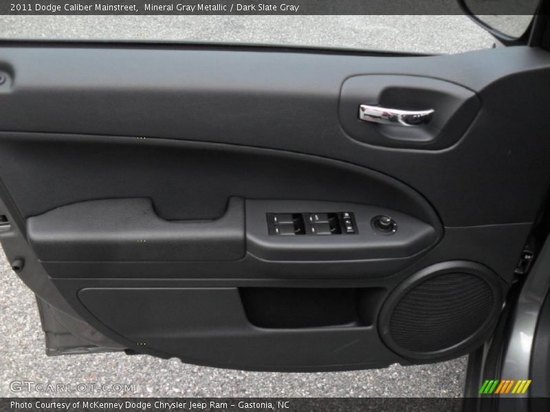 Mineral Gray Metallic / Dark Slate Gray 2011 Dodge Caliber Mainstreet