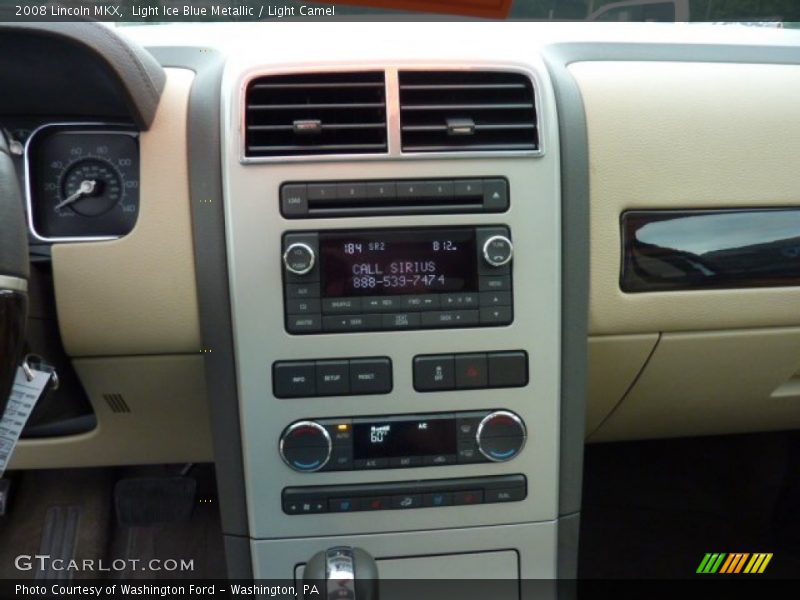 Light Ice Blue Metallic / Light Camel 2008 Lincoln MKX