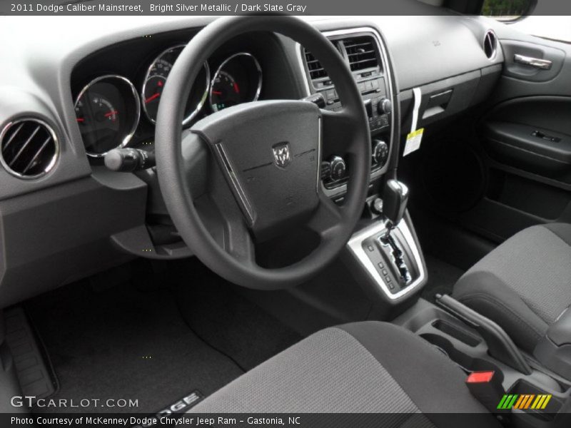 Bright Silver Metallic / Dark Slate Gray 2011 Dodge Caliber Mainstreet