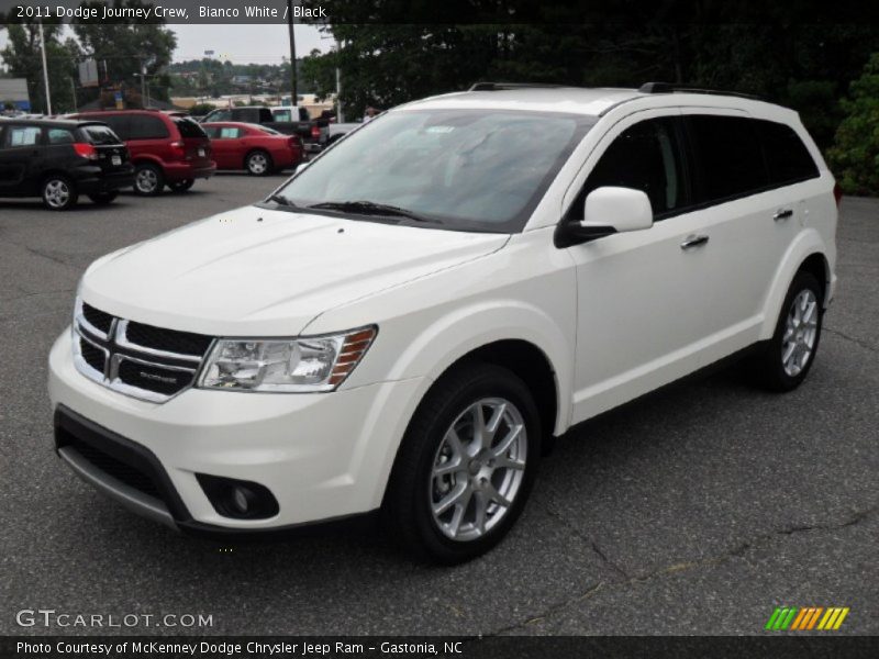 Front 3/4 View of 2011 Journey Crew