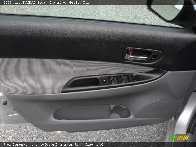 Glacier Silver Metallic / Gray 2005 Mazda MAZDA6 i Sedan