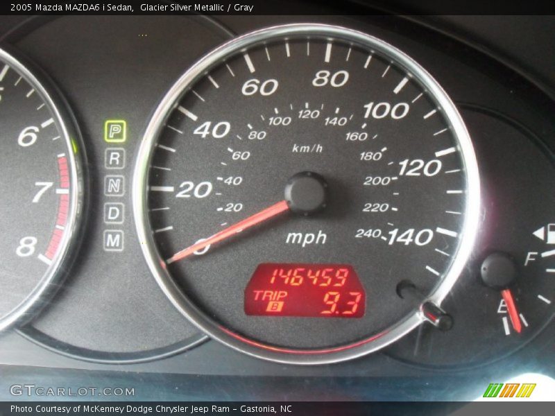 Glacier Silver Metallic / Gray 2005 Mazda MAZDA6 i Sedan