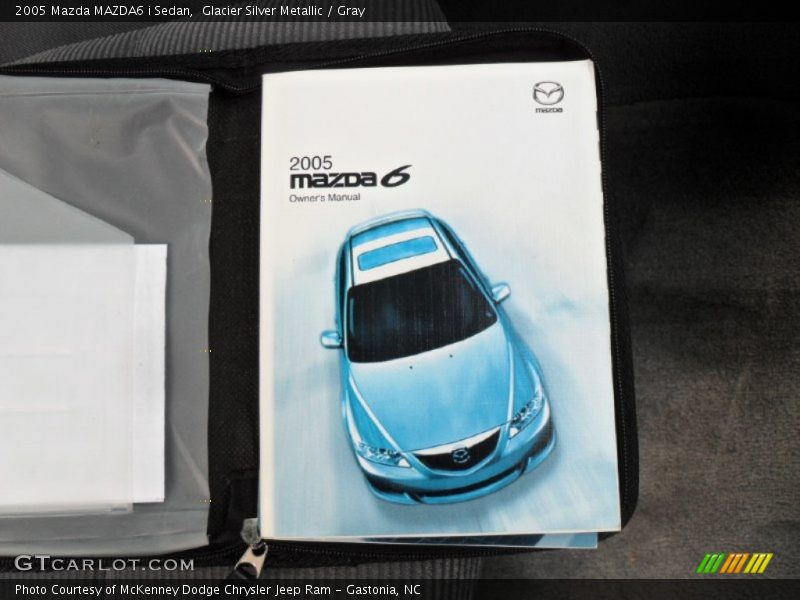 Glacier Silver Metallic / Gray 2005 Mazda MAZDA6 i Sedan