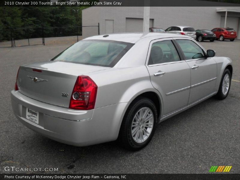 Bright Silver Metallic / Dark Slate Gray 2010 Chrysler 300 Touring
