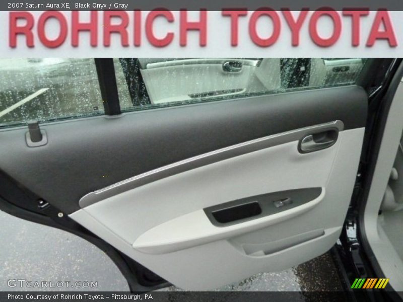 Black Onyx / Gray 2007 Saturn Aura XE