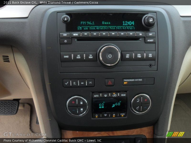 White Diamond Tricoat / Cashmere/Cocoa 2011 Buick Enclave CXL