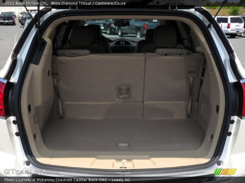 White Diamond Tricoat / Cashmere/Cocoa 2011 Buick Enclave CXL