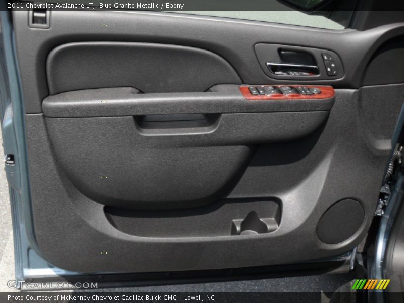 Door Panel of 2011 Avalanche LT