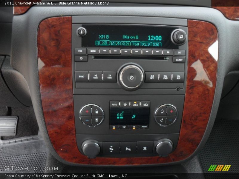 Controls of 2011 Avalanche LT