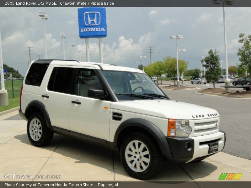 Chawton White / Alpaca Beige 2005 Land Rover LR3 V8 SE