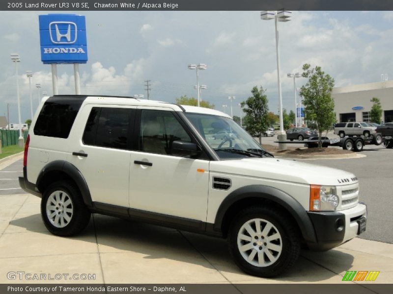 Chawton White / Alpaca Beige 2005 Land Rover LR3 V8 SE