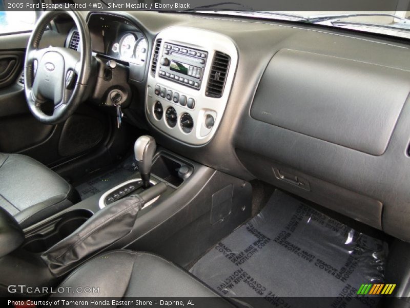 Dashboard of 2005 Escape Limited 4WD
