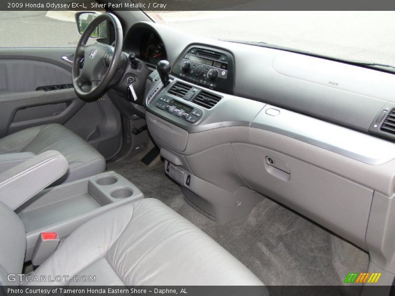 Silver Pearl Metallic / Gray 2009 Honda Odyssey EX-L