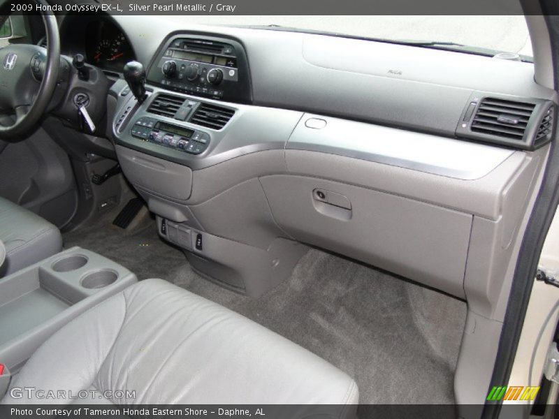 Silver Pearl Metallic / Gray 2009 Honda Odyssey EX-L