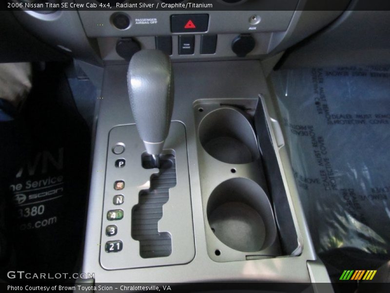  2006 Titan SE Crew Cab 4x4 5 Speed Automatic Shifter