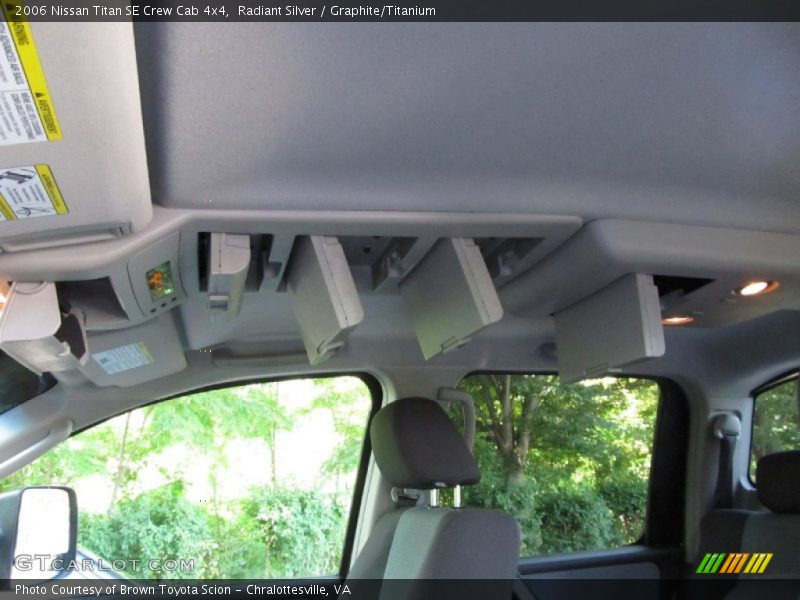 Radiant Silver / Graphite/Titanium 2006 Nissan Titan SE Crew Cab 4x4