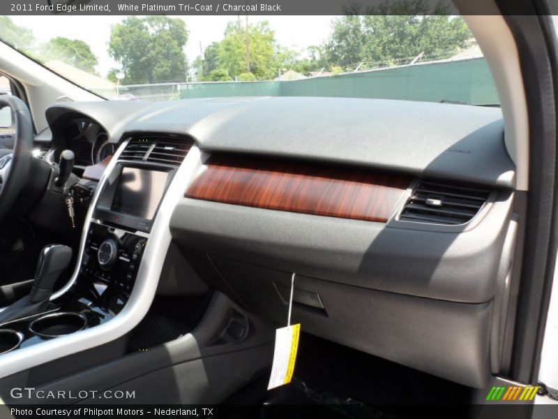 Dashboard of 2011 Edge Limited