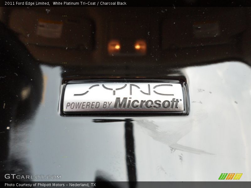 White Platinum Tri-Coat / Charcoal Black 2011 Ford Edge Limited