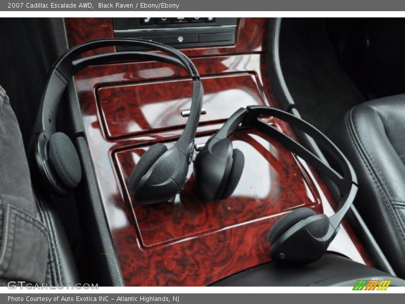 Black Raven / Ebony/Ebony 2007 Cadillac Escalade AWD