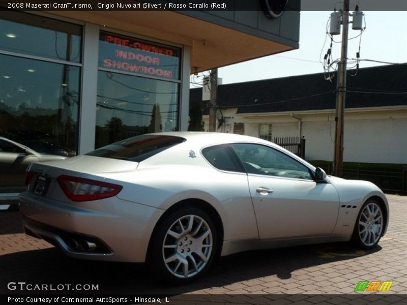 Grigio Nuvolari (Silver) / Rosso Corallo (Red) 2008 Maserati GranTurismo