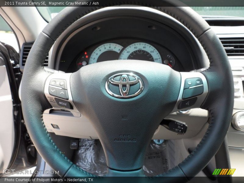 Magnetic Gray Metallic / Ash 2011 Toyota Camry SE
