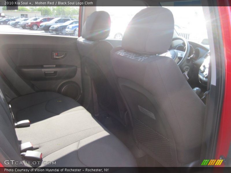 Molten Red / Black Soul Logo Cloth 2010 Kia Soul +