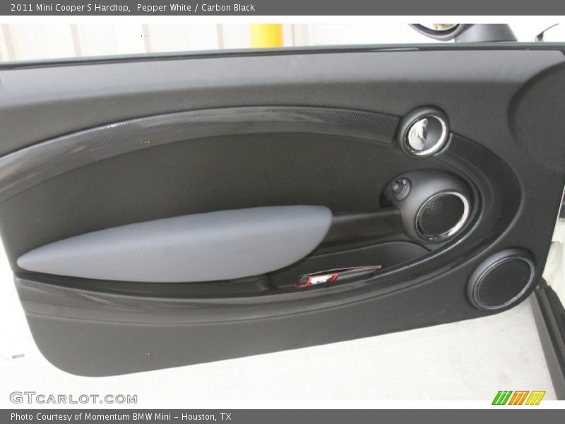 Pepper White / Carbon Black 2011 Mini Cooper S Hardtop