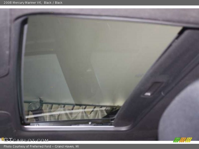 Black / Black 2008 Mercury Mariner V6