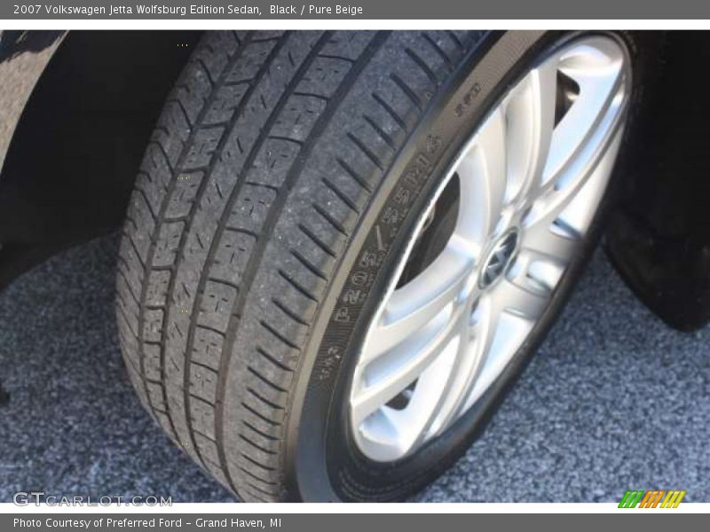 Black / Pure Beige 2007 Volkswagen Jetta Wolfsburg Edition Sedan
