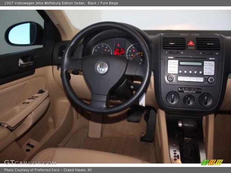 Black / Pure Beige 2007 Volkswagen Jetta Wolfsburg Edition Sedan