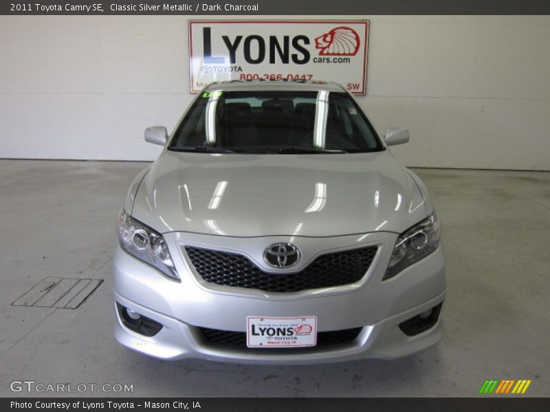 Classic Silver Metallic / Dark Charcoal 2011 Toyota Camry SE