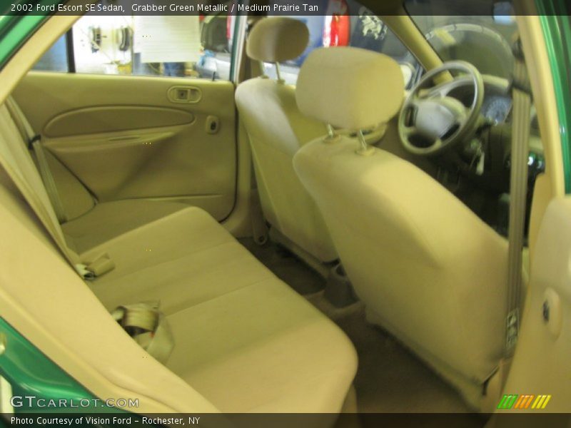 Grabber Green Metallic / Medium Prairie Tan 2002 Ford Escort SE Sedan