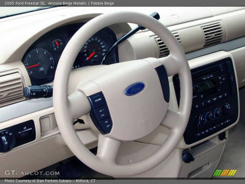 Arizona Beige Metallic / Pebble Beige 2005 Ford Freestar SE