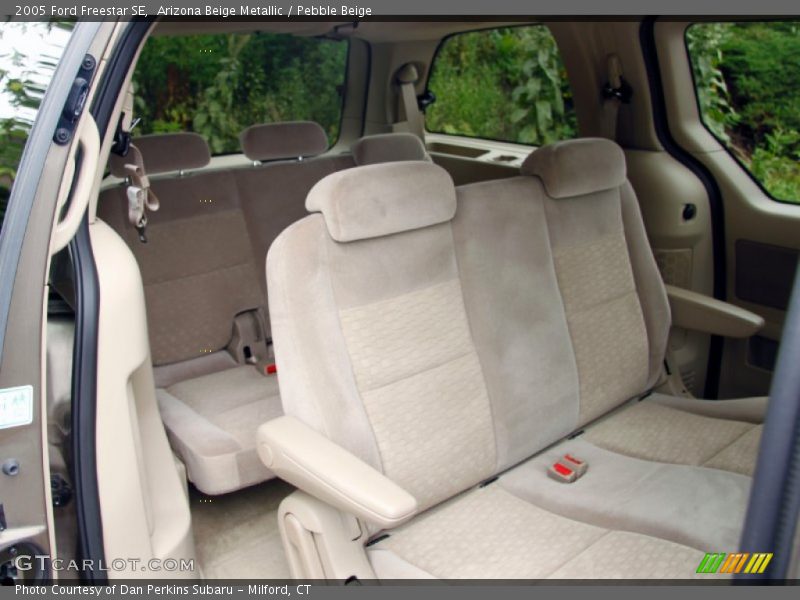 Arizona Beige Metallic / Pebble Beige 2005 Ford Freestar SE