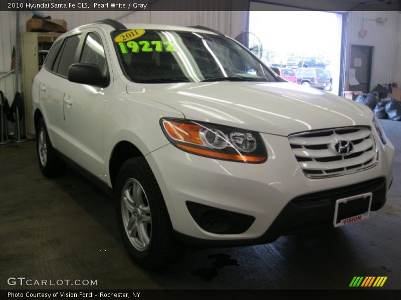 Pearl White / Gray 2010 Hyundai Santa Fe GLS