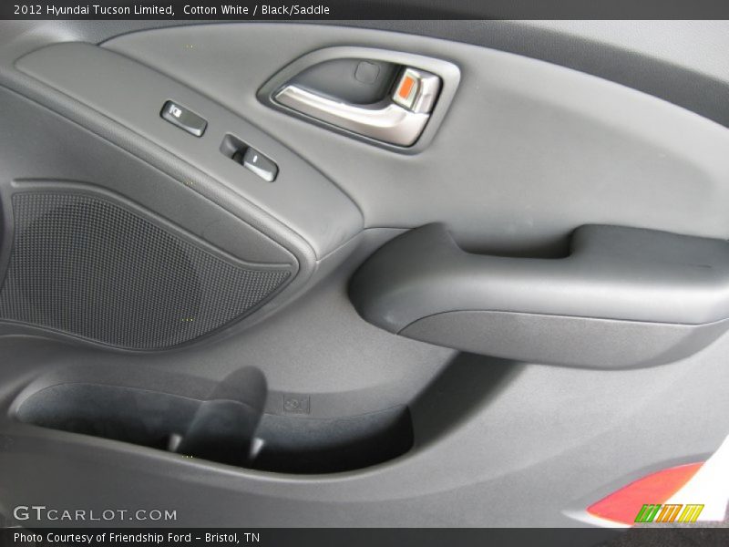 Door Panel of 2012 Tucson Limited