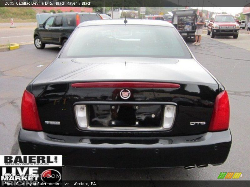 Black Raven / Black 2005 Cadillac DeVille DTS