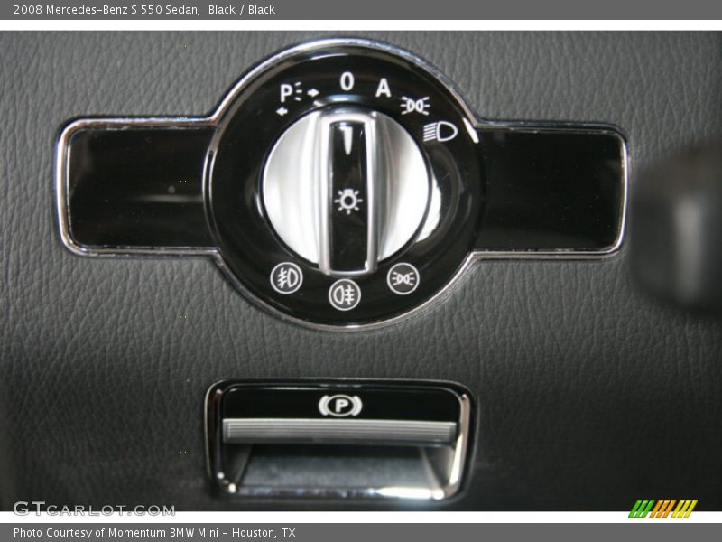 Controls of 2008 S 550 Sedan
