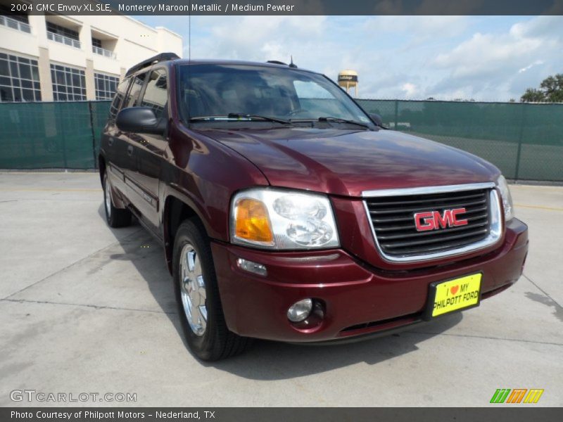Monterey Maroon Metallic / Medium Pewter 2004 GMC Envoy XL SLE