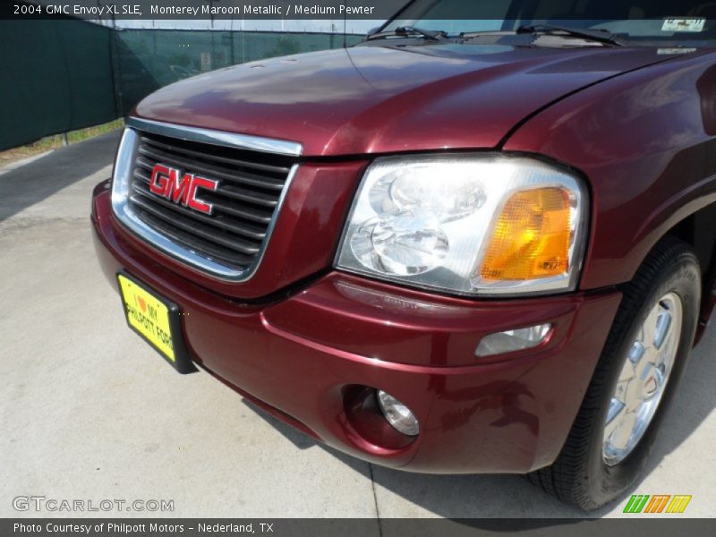 Monterey Maroon Metallic / Medium Pewter 2004 GMC Envoy XL SLE