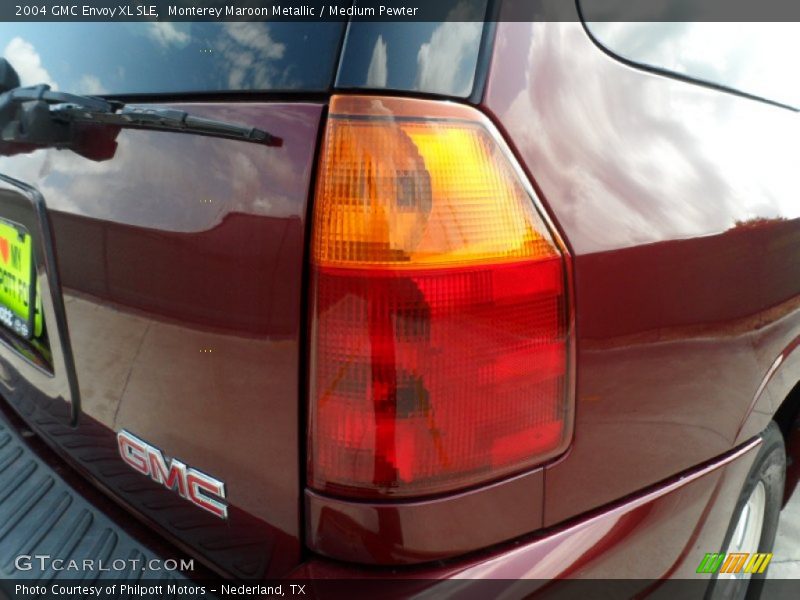 Monterey Maroon Metallic / Medium Pewter 2004 GMC Envoy XL SLE