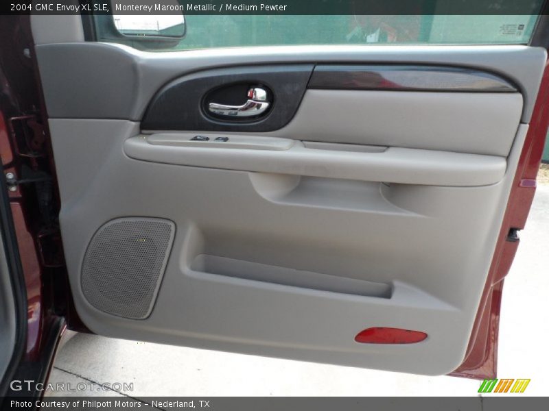 Monterey Maroon Metallic / Medium Pewter 2004 GMC Envoy XL SLE