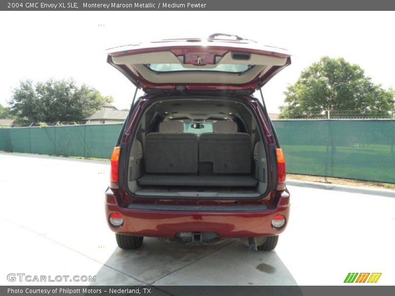 Monterey Maroon Metallic / Medium Pewter 2004 GMC Envoy XL SLE