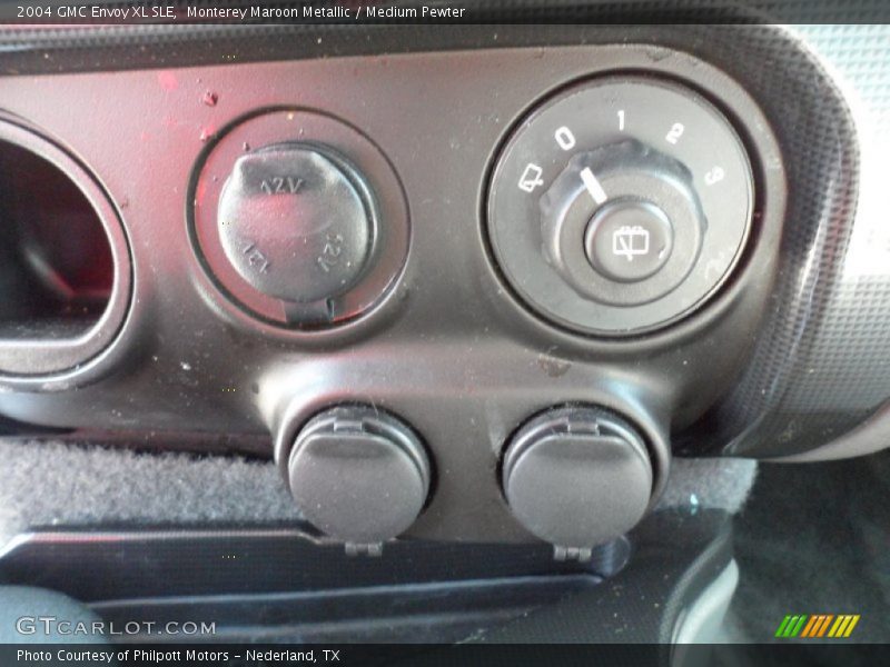 Monterey Maroon Metallic / Medium Pewter 2004 GMC Envoy XL SLE