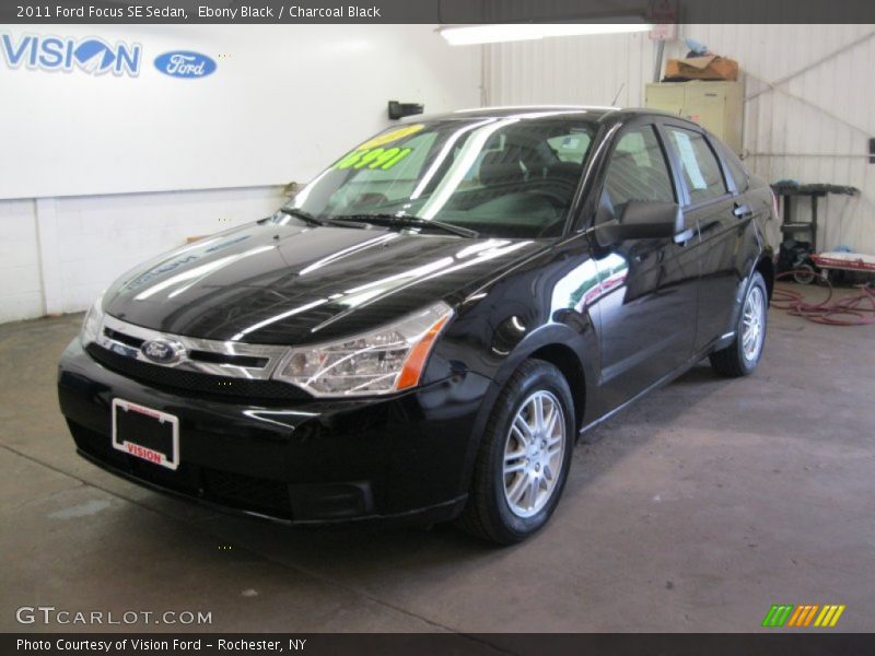 Ebony Black / Charcoal Black 2011 Ford Focus SE Sedan