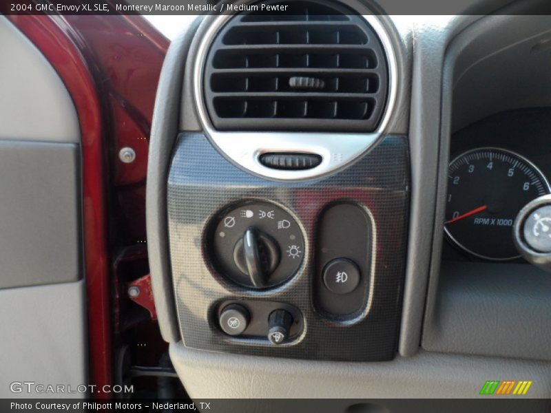 Monterey Maroon Metallic / Medium Pewter 2004 GMC Envoy XL SLE